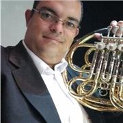 Profesor de corno francés